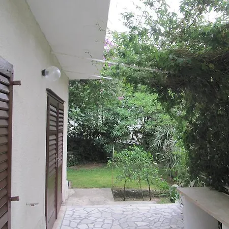 Vrdoljak Apartment Baska Voda